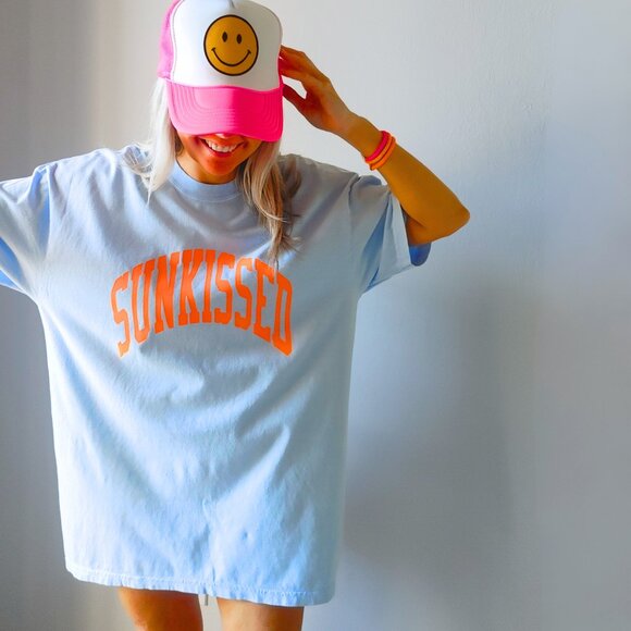 NWT Hydrangea Blue Sunkissed T-Shirt - Picture 6 of 17